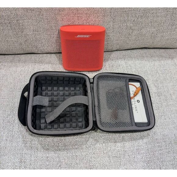 Bose SoundLink Color Bluetooth® speaker II - Picture 1 of 5